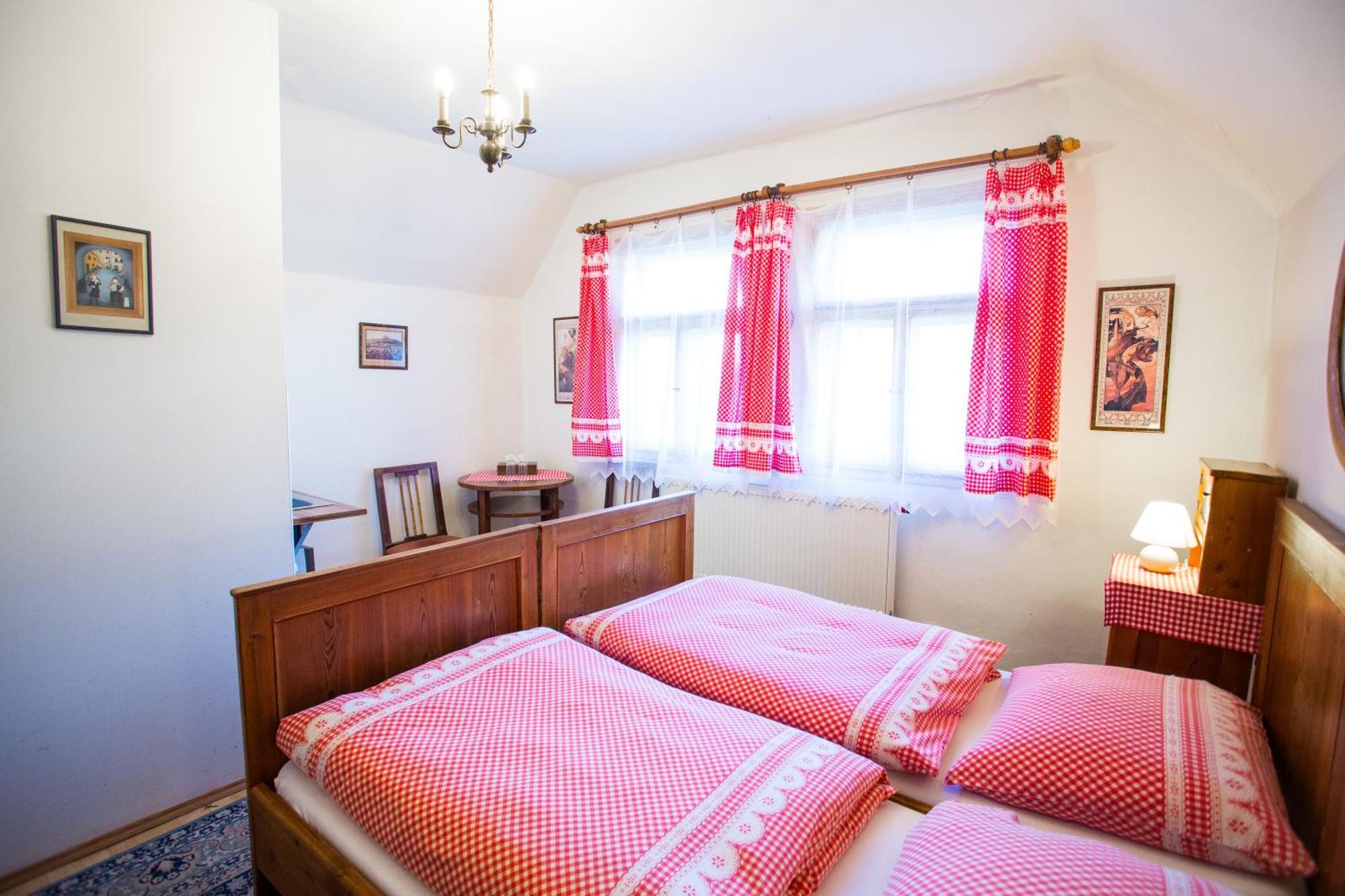 Penzion Ctrnactka Rataje nad Sázavou Buitenkant foto