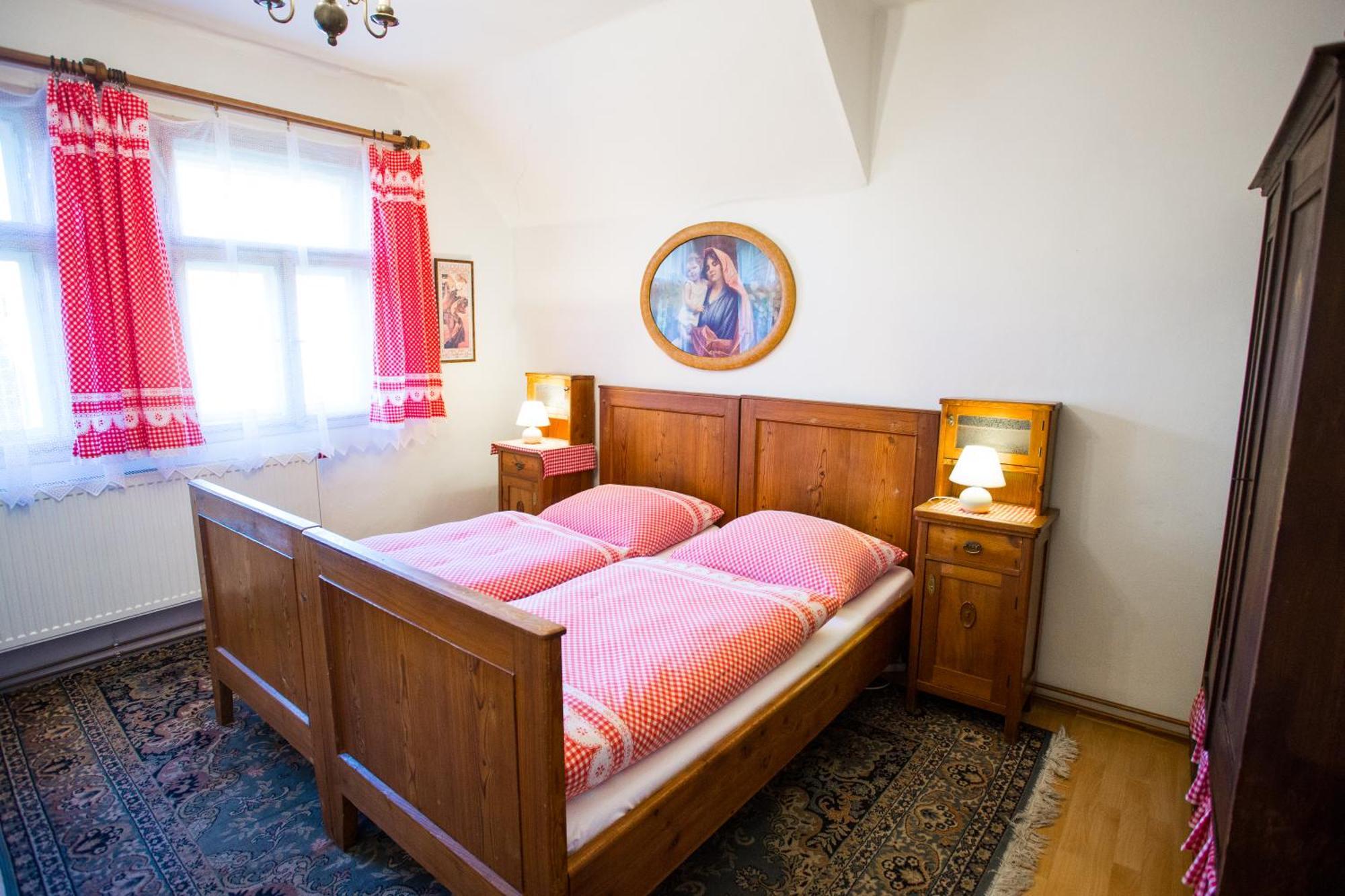 Penzion Ctrnactka Rataje nad Sázavou Buitenkant foto